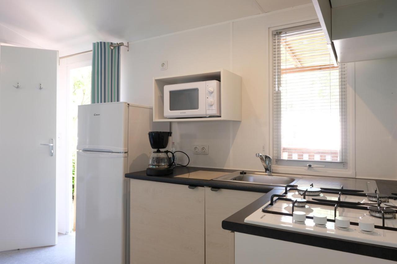Happy Camp Mobile Homes In Camping Village La Masseria Gallipoli Exterior foto